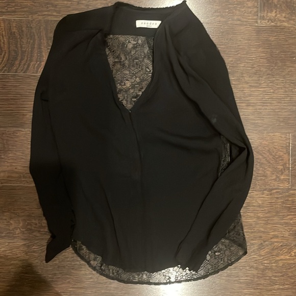 Sandro floral mesh blouse, lace back detailing size 1 - Picture 1 of 4